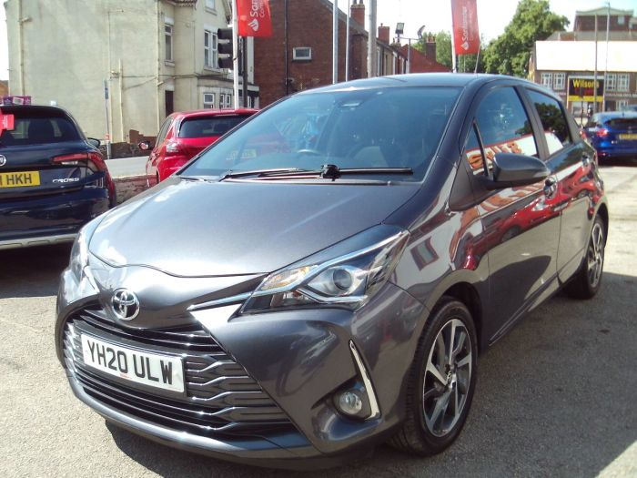 Toyota Yaris 1.5 VVT-i Y20 5dr [Bi-tone] Hatchback Petrol Grey