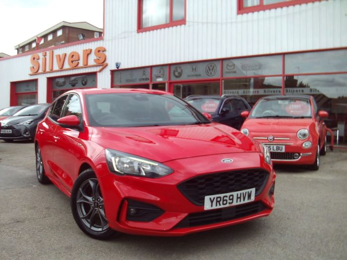 Ford Focus 1.0 EcoBoost 125 ST-Line 5dr Hatchback Petrol Red