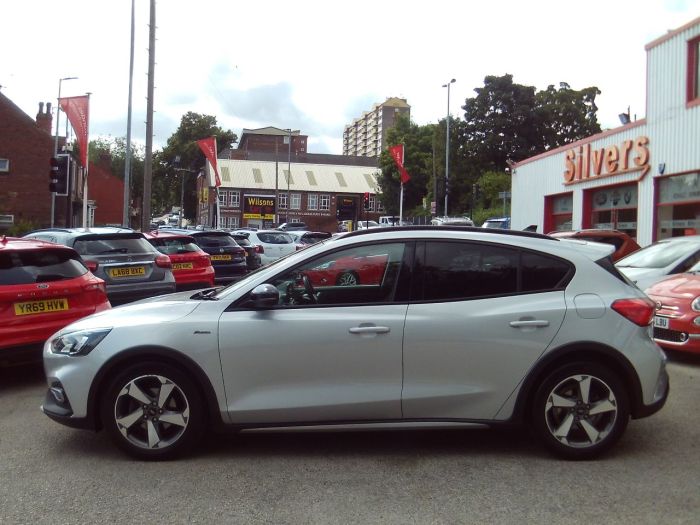 Ford Focus 1.0 EcoBoost Hybrid mHEV 125 Active Edition 5dr Hatchback Petrol / Electric Hybrid Silver