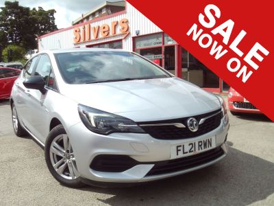 Vauxhall Astra 1.5 Turbo D 105 Business Edition Nav 5dr Hatchback Diesel SilverVauxhall Astra 1.5 Turbo D 105 Business Edition Nav 5dr Hatchback Diesel Silver at Silvers Pontefract