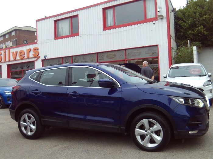 Nissan Qashqai 1.5 dCi [115] Acenta 5dr Hatchback Diesel Blue