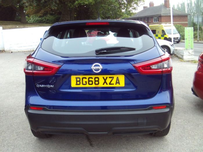 Nissan Qashqai 1.5 dCi [115] Acenta 5dr Hatchback Diesel Blue