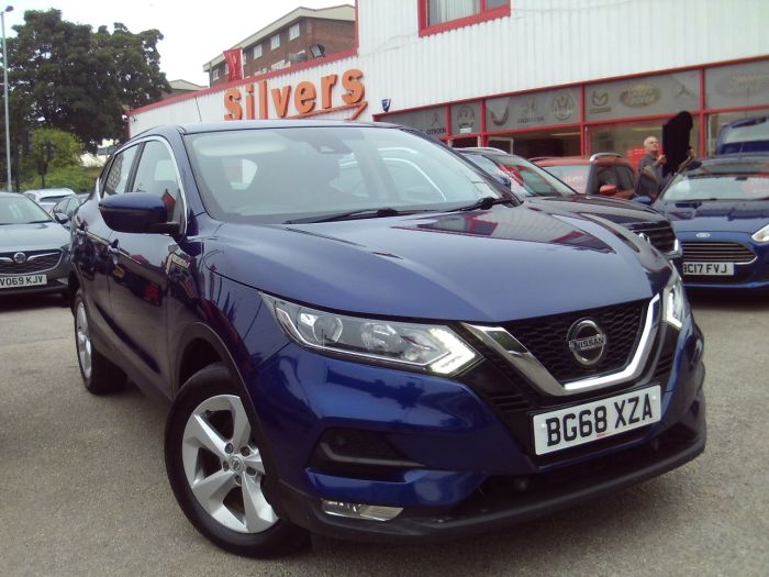 Nissan Qashqai 1.5 dCi [115] Acenta 5dr Hatchback Diesel Blue