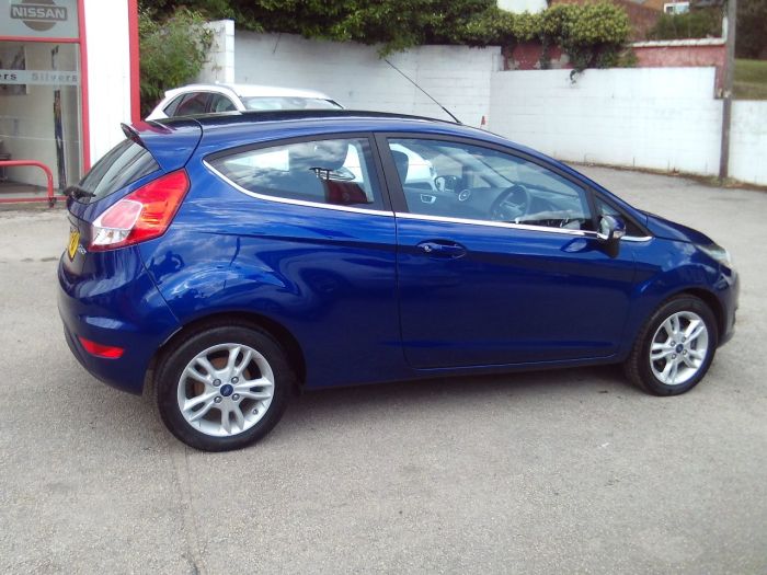 Ford Fiesta 1.0 EcoBoost Zetec 3dr-Nav Hatchback Petrol Blue