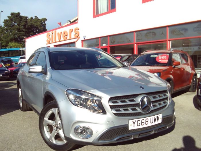 Mercedes-Benz GLA 1.6 GLA 200 Sport Executive 5dr-Nav Estate Petrol Silver