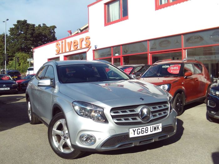 Mercedes-Benz GLA 1.6 GLA 200 Sport Executive 5dr-Nav Estate Petrol Silver