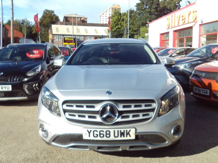 Mercedes-Benz GLA 1.6 GLA 200 Sport Executive 5dr-Nav Estate Petrol Silver